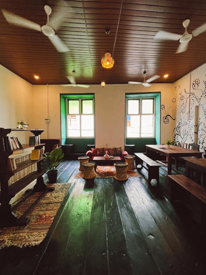 Bunk House Fort Kochi Bagian luar foto