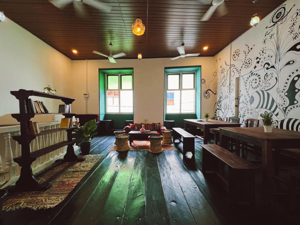 Bunk House Fort Kochi Bagian luar foto